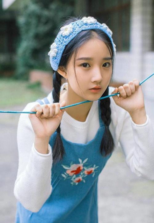 开云在线入口-前段划水节奏快准稳，后段冲刺更从容，前划步后划步