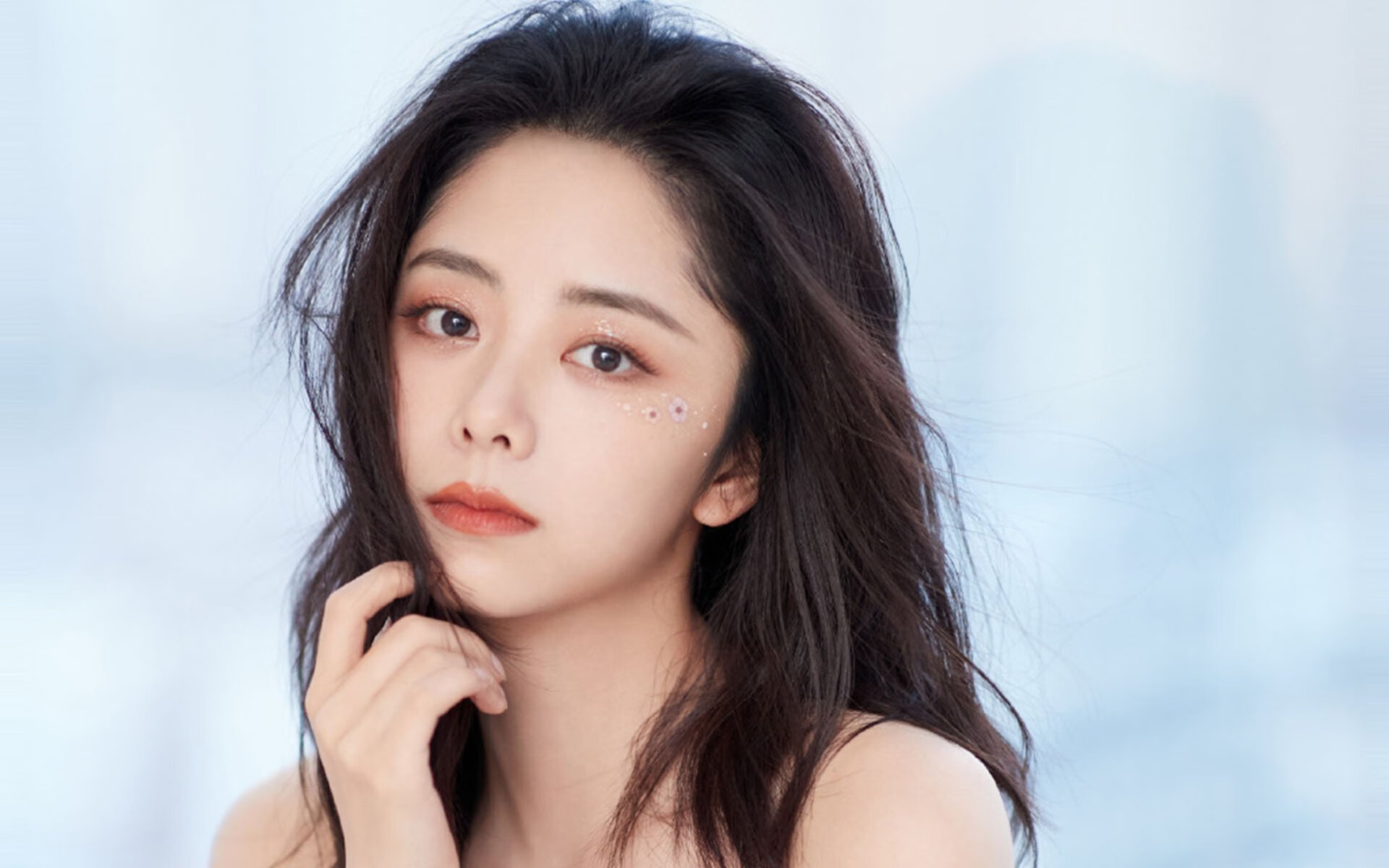 虚拟现实足球实境课堂,破解青少年技能提升新难题,虚拟足球是真实的吗